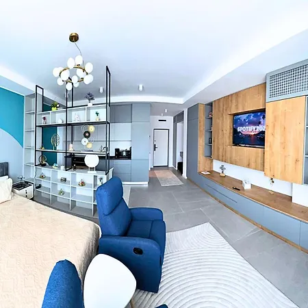 Axxis Blue Serenity - Beachfront - Free Underground Parking * Mamaia