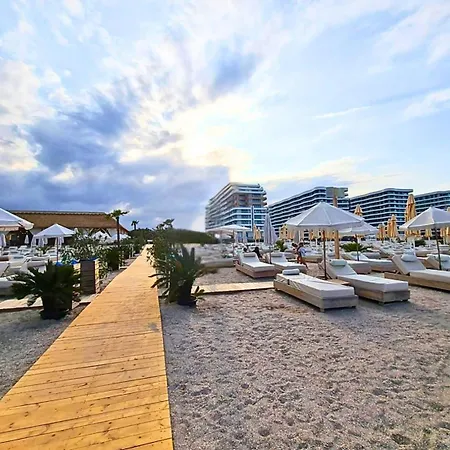 Apartment Axxis Blue Serenity - Beachfront - Free Underground Parking Mamaia
